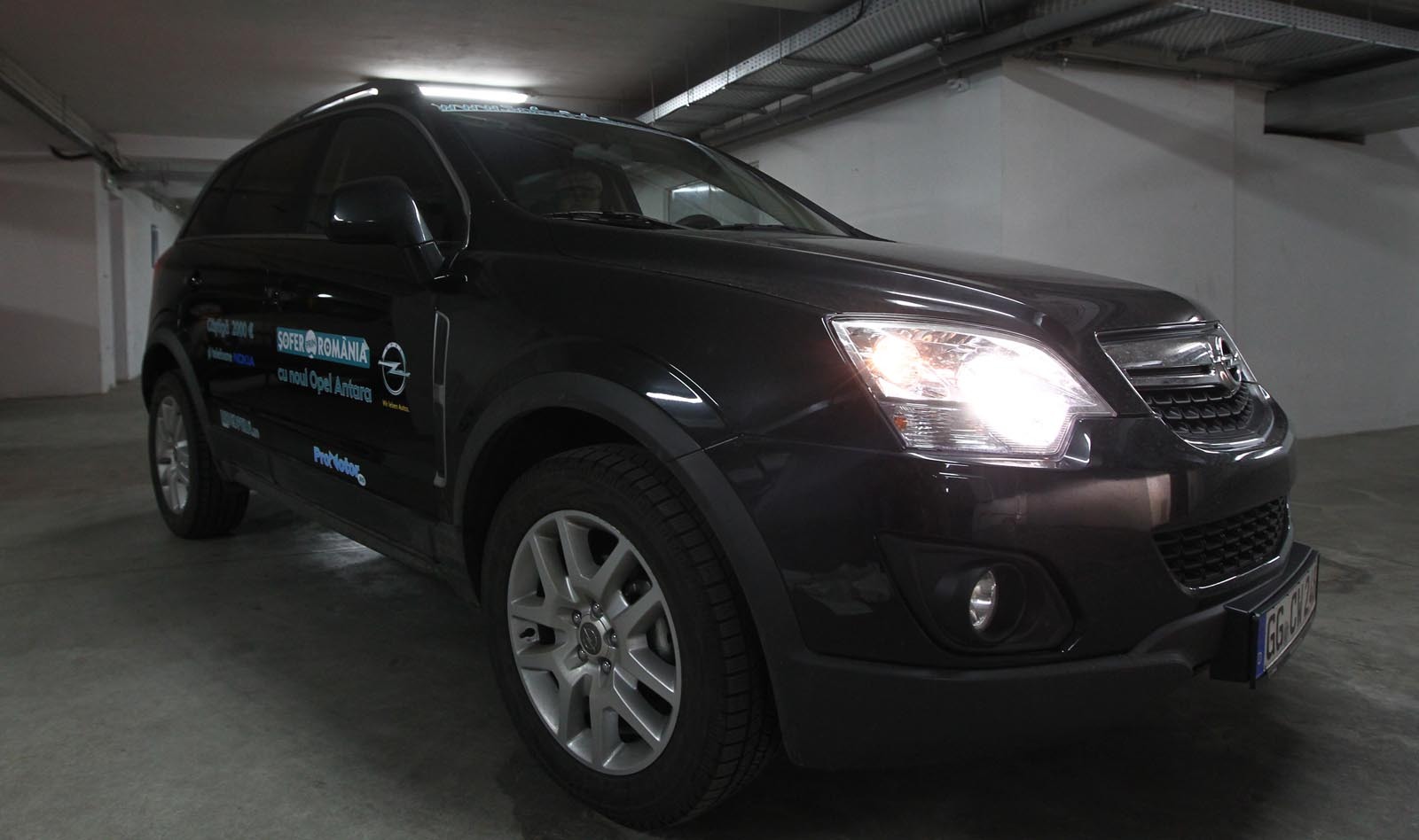 Doua masini Opel Antara vor duce echipele ProMotor si Descopera.ro prin Romania