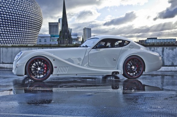 Morgan Aero Coupe este derivat din Morgan Aero SupeSports