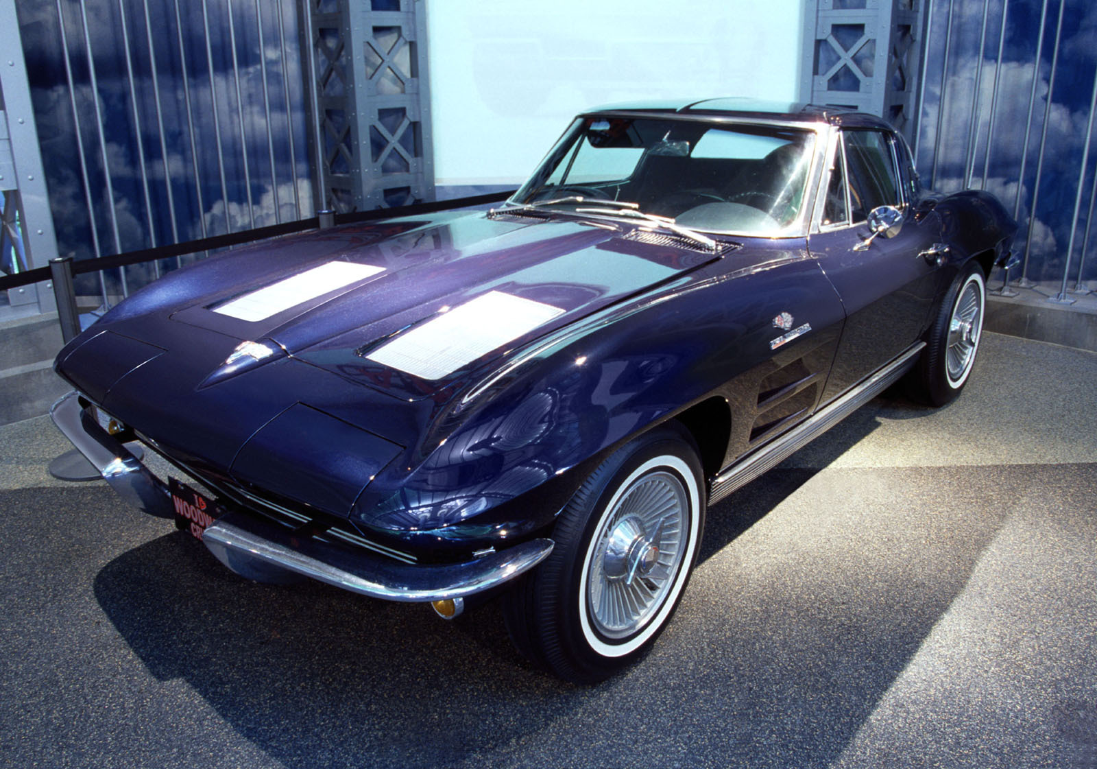 Chevrolet Corvette C3 a fost vandut in primul an in peste 20.000 de exemplare