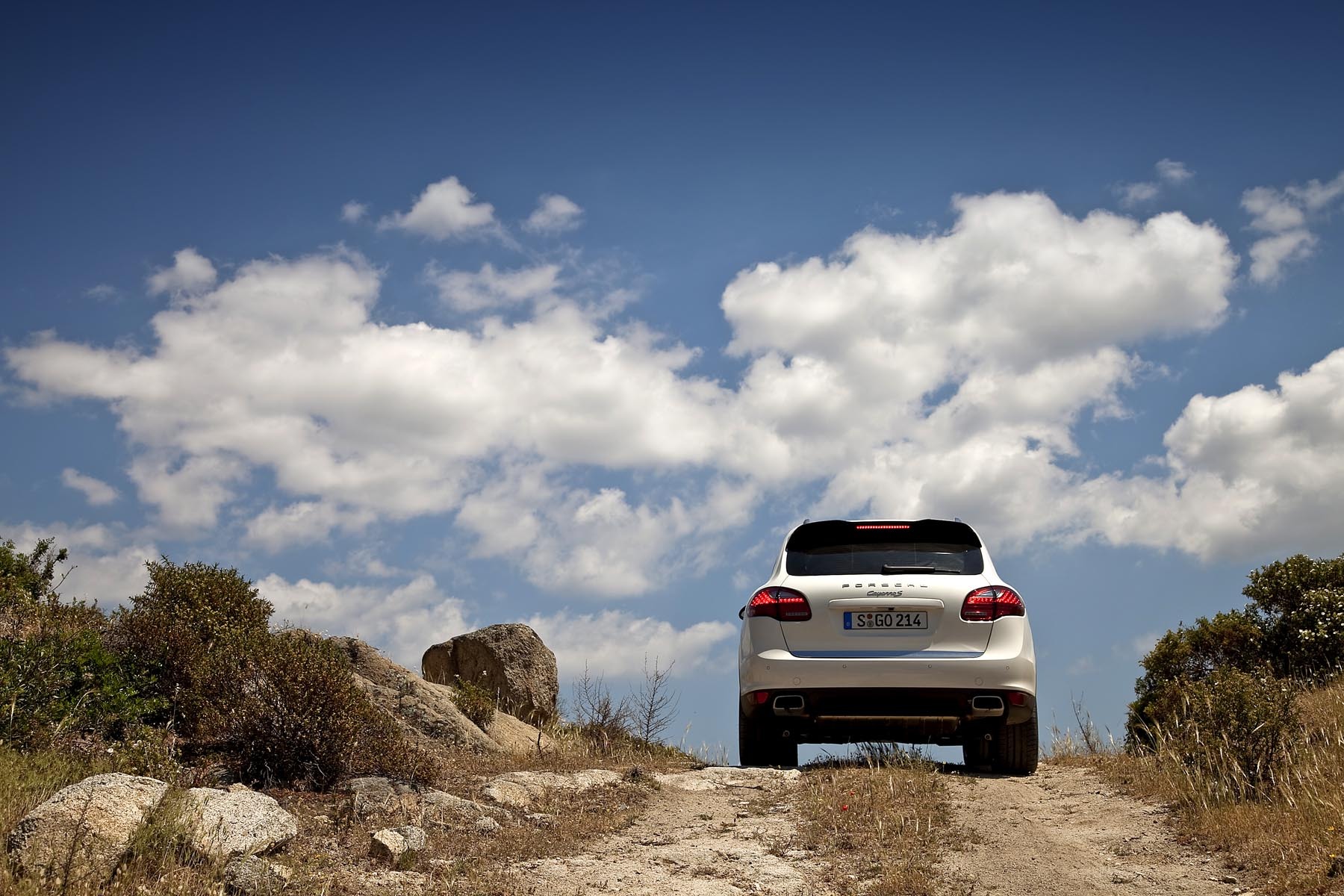 Designul noului Porsche Cayenne este mai Porsche ca niciodata
