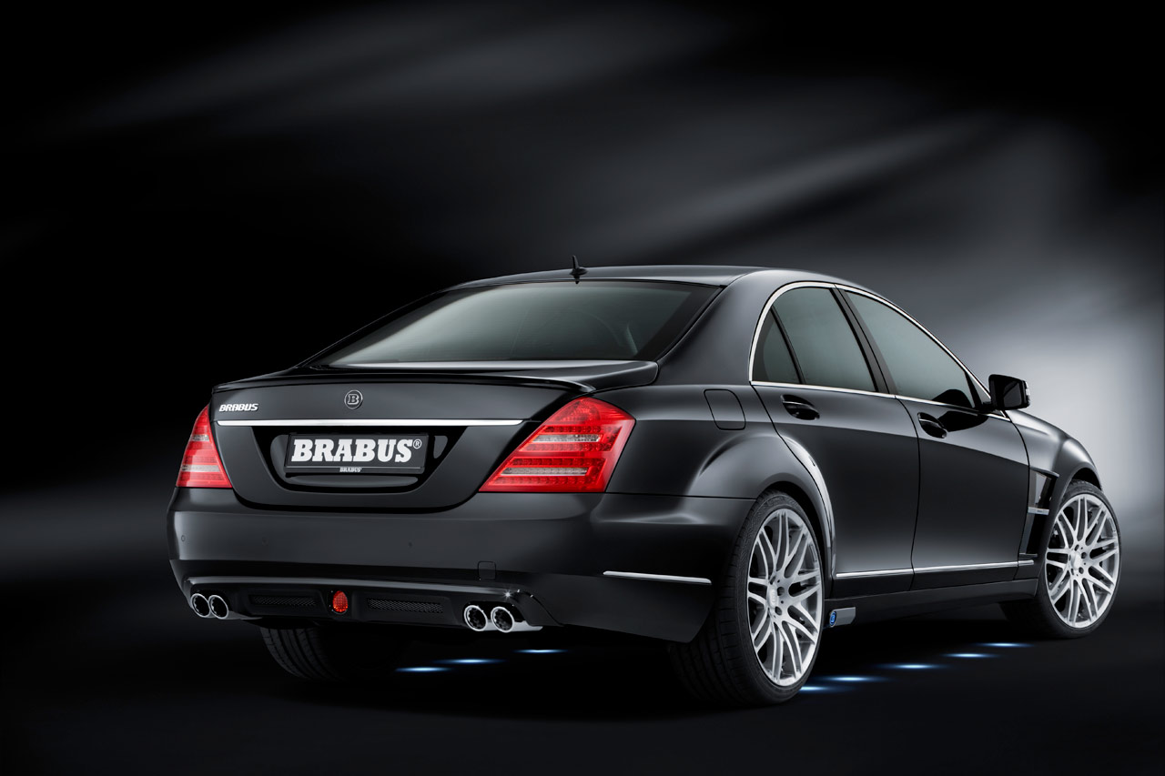 Brabus SV12 R